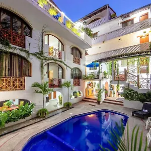 https://hacienda-de-vallarta-centro.hotelspuertovallarta.org